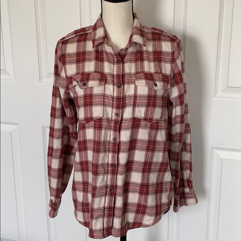 Billabong plaid button up shirt